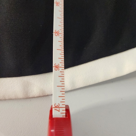 Cece Elegant Black and White Sleeveless Dress, Size 10 - Picture 7 of 7